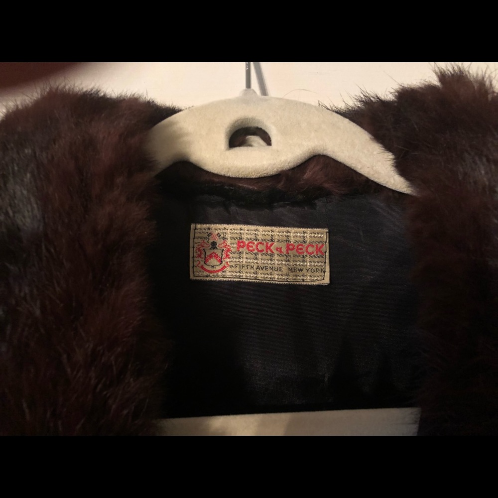 Peck & Peck Persian Lamb Vintage Coat! - Picture 9 of 15